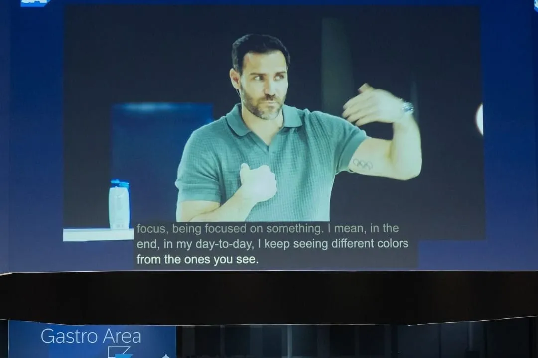 A talk on the central screen